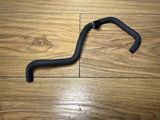 bontott TOYOTA YARIS Vízcső