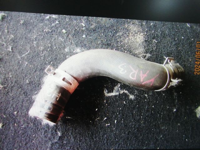 bontott TOYOTA YARIS Vízcső