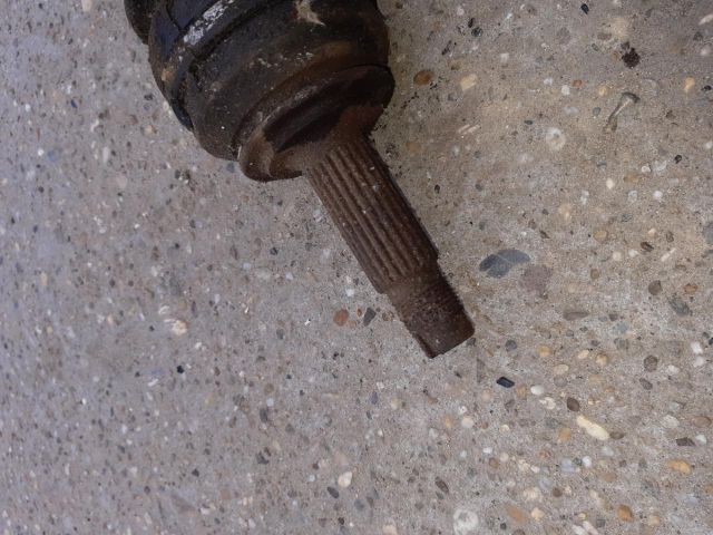 bontott TRABANT 1.1 Bal Féltengely