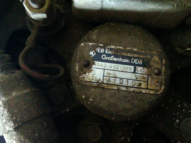 bontott TRABANT 1.1 Generátor