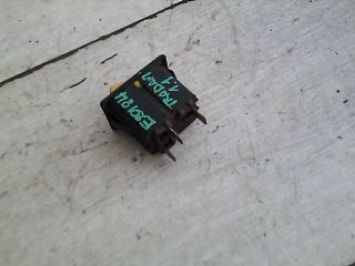 bontott TRABANT 1.1 Ablakfűtés Kapcsoló