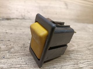 bontott TRABANT 1.1 Ablakfűtés Kapcsoló