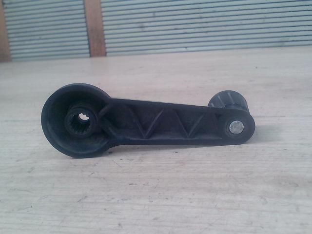 bontott TRABANT 1.1 Ablaktekerő Kar (Pozíciófüggetlen)