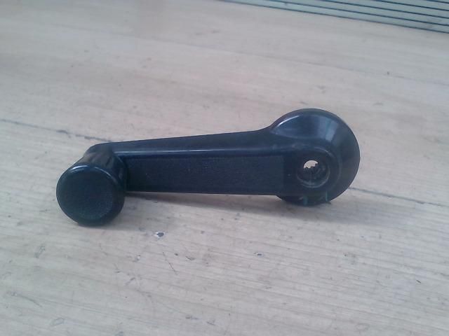 bontott TRABANT 1.1 Ablaktekerő Kar (Pozíciófüggetlen)