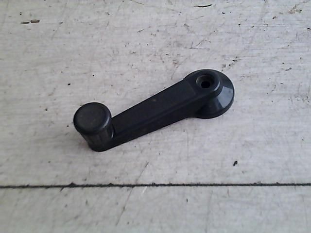 bontott TRABANT 1.1 Ablaktekerő Kar (Pozíciófüggetlen)