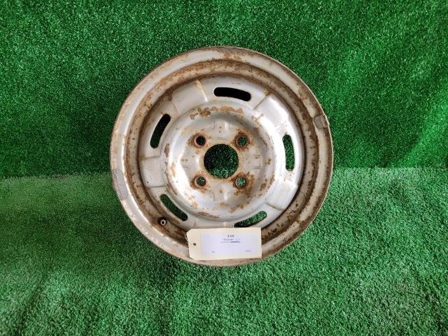 bontott TRABANT 1.1 Acélfelni (1 db)