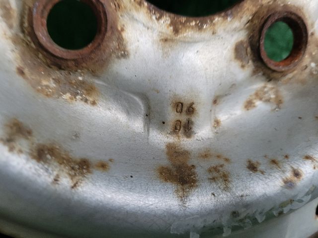 bontott TRABANT 1.1 Acélfelni (1 db)