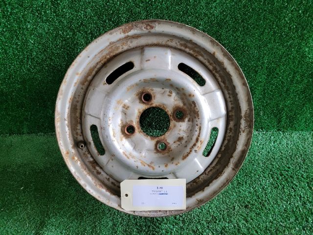 bontott TRABANT 1.1 Acélfelni (1 db)