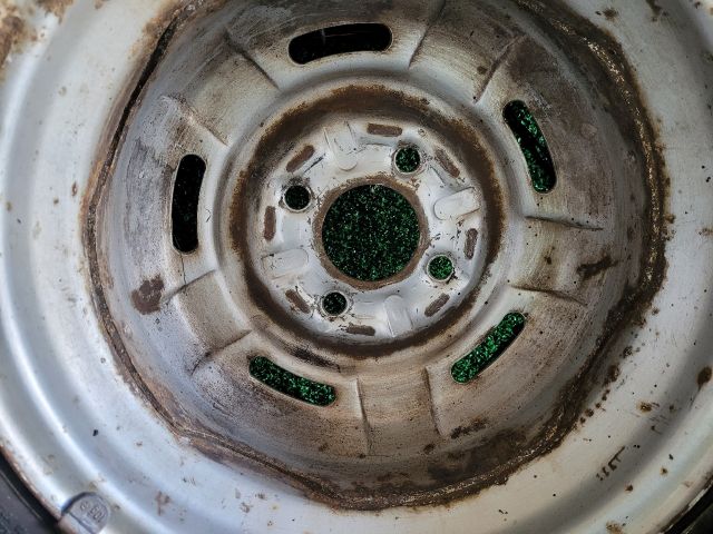 bontott TRABANT 1.1 Acélfelni Gumival (1 db)