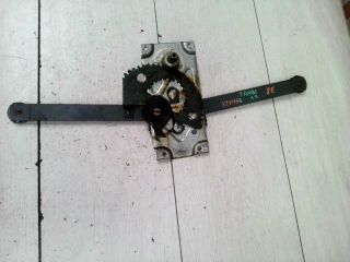 bontott TRABANT 1.1 Bal első Ablakemelő Szerkezet (Mechanikus)