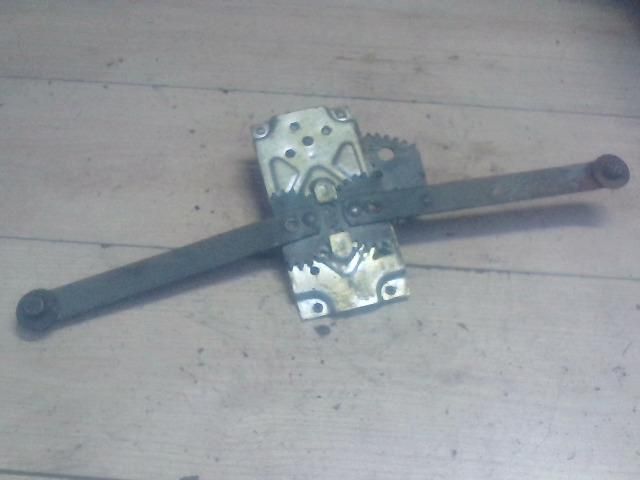 bontott TRABANT 1.1 Bal első Ablakemelő Szerkezet (Mechanikus)