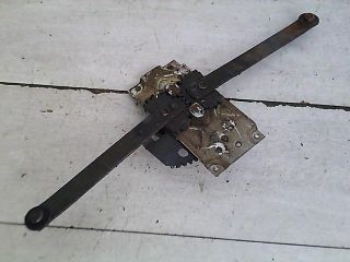bontott TRABANT 1.1 Bal első Ablakemelő Szerkezet (Mechanikus)