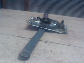 bontott TRABANT 1.1 Bal első Ablakemelő Szerkezet (Mechanikus)
