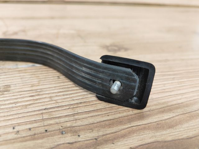 bontott TRABANT 1.1 Bal első Ajtóbehúzó