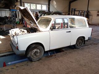 bontott TRABANT 1.1 Bal első Ajtózár