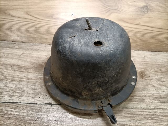 bontott TRABANT 1.1 Bal Fényszóró Tartó