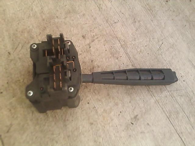 bontott TRABANT 1.1 Bal Kormánykapcsoló Irányjelző