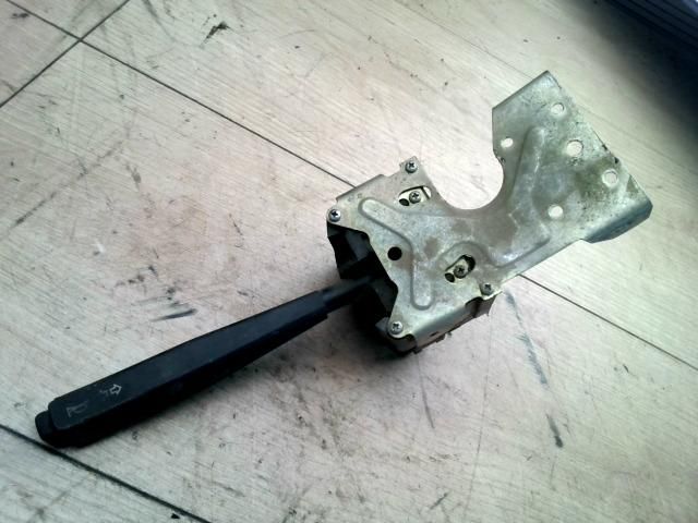 bontott TRABANT 1.1 Bal Kormánykapcsoló Irányjelző