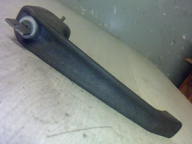 bontott TRABANT 1.1 Csomagtér Nyitó Kar / Gomb