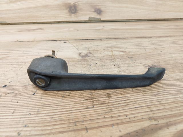 bontott TRABANT 1.1 Csomagtérajtó Kilincs