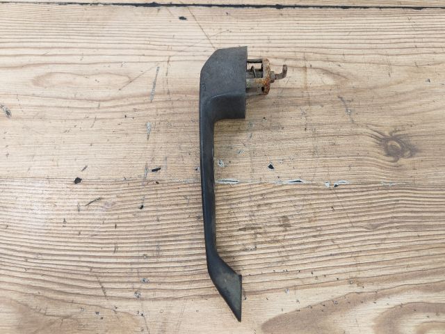 bontott TRABANT 1.1 Csomagtérajtó Kilincs