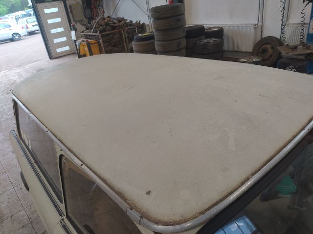 bontott TRABANT 1.1 Első Ablakmosó Fúvóka