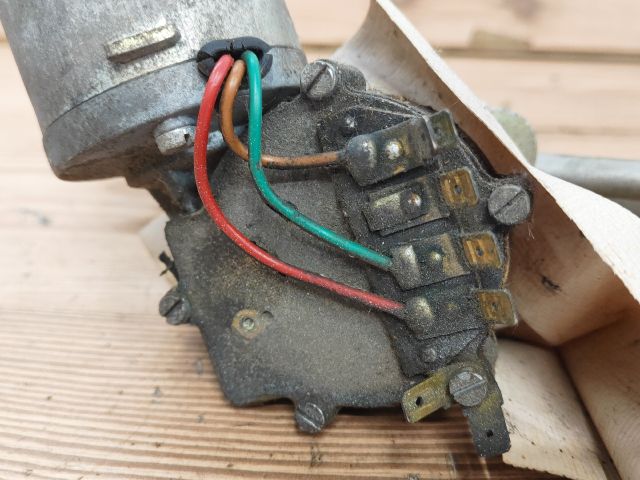 bontott TRABANT 1.1 Első Ablaktörlő Szerkezet Motorral