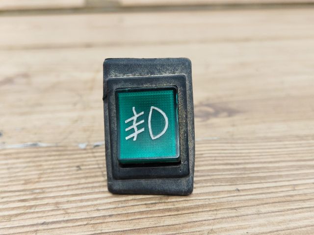 bontott TRABANT 1.1 Első Ködfényszóró Kapcsoló