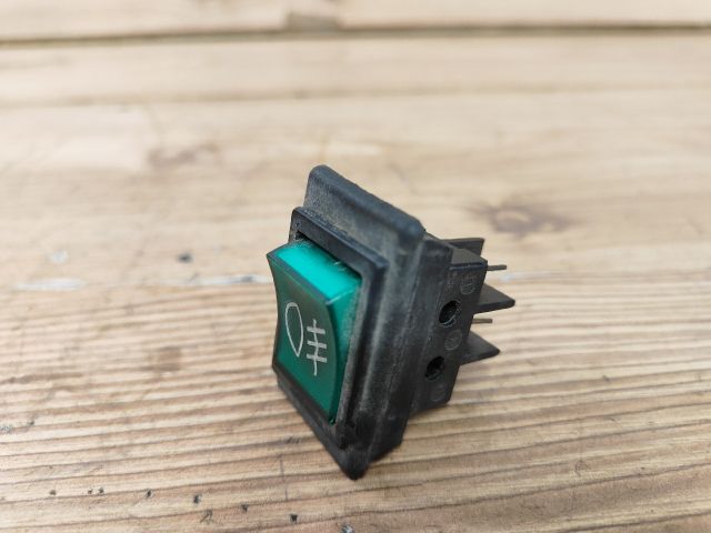 bontott TRABANT 1.1 Első Ködfényszóró Kapcsoló