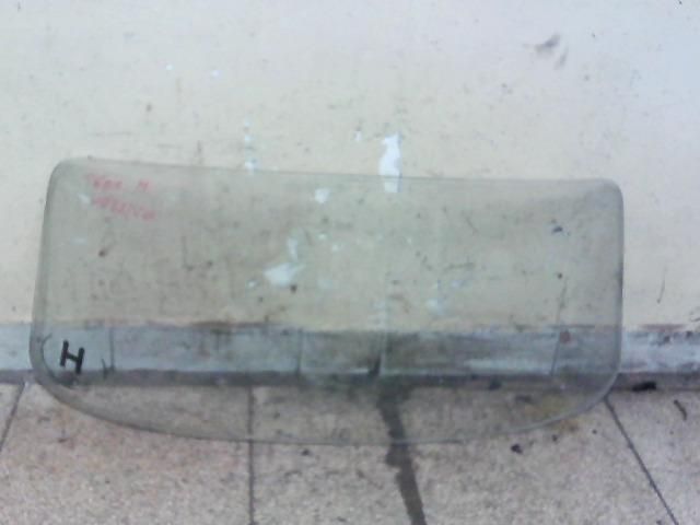 bontott TRABANT 1.1 Hátsó Szélvédő