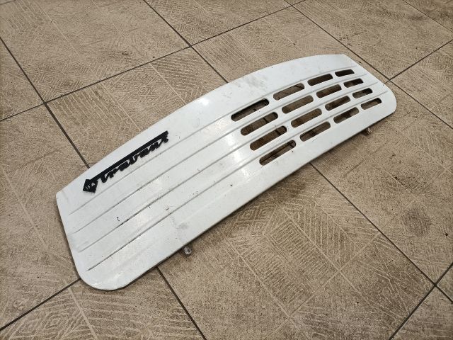 bontott TRABANT 1.1 Hűtőrács