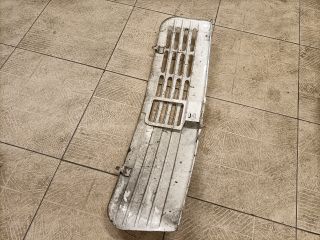 bontott TRABANT 1.1 Hűtőrács