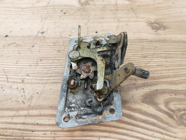 bontott TRABANT 1.1 Jobb első Ajtózár