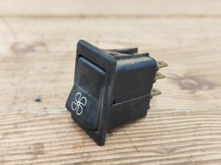 bontott TRABANT 1.1 Kapcsoló (Magában)