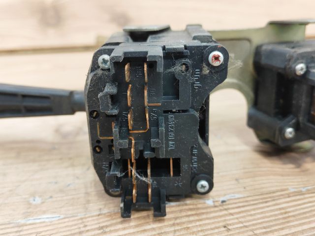 bontott TRABANT 1.1 Komplett Kormánykapcsoló (Bajuszkapcsoló)