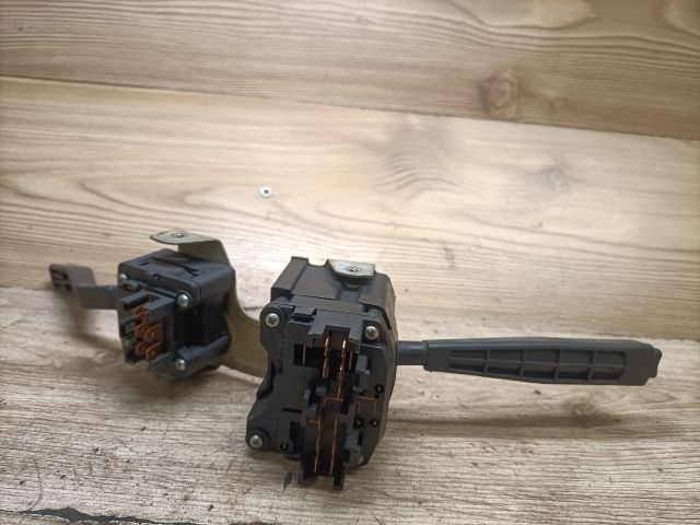 bontott TRABANT 1.1 Komplett Kormánykapcsoló (Bajuszkapcsoló)