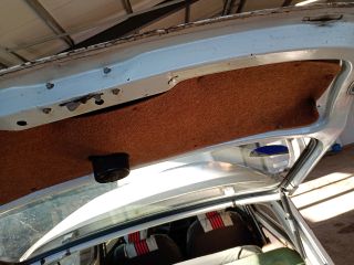 bontott TRABANT 1.1 Motorháztető Zárszerkezet