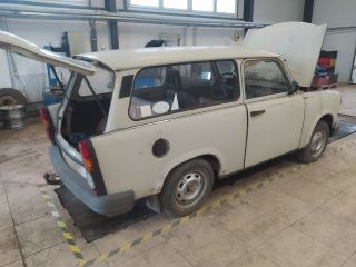 bontott TRABANT 1.1 Motorháztető