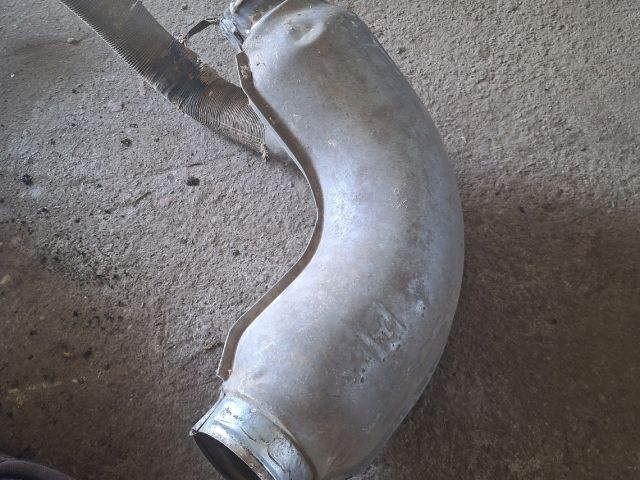 bontott TRABANT P 601 Kipufogó Könyök