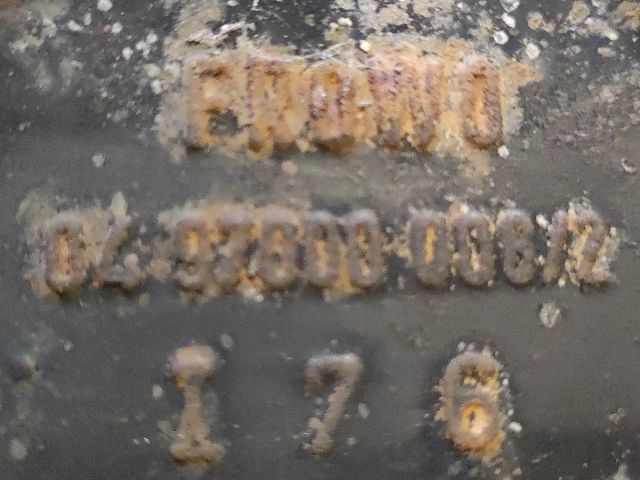 bontott TRABANT P 601 Légszűrő Ház