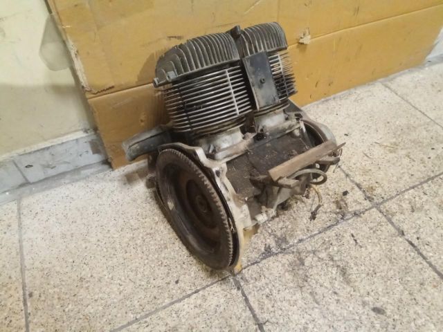 bontott TRABANT P 601 Motor (Fűzött blokk hengerfejjel)