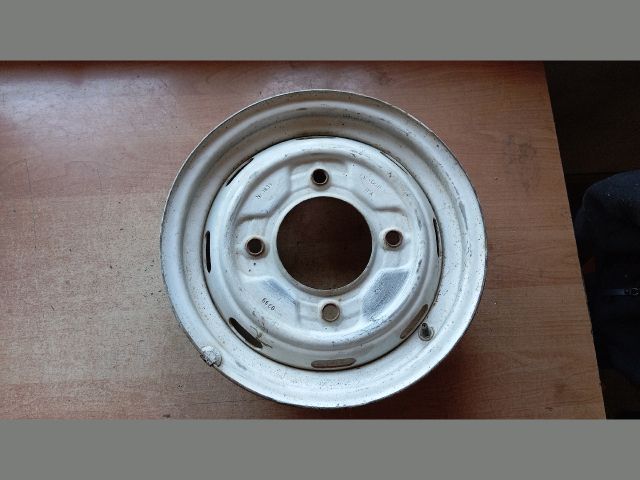 bontott TRABANT P 601 Acélfelni (1 db)