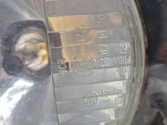 bontott TRABANT P 601 Bal Fényszóró