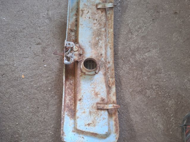 bontott TRABANT P 601 Hűtőrács