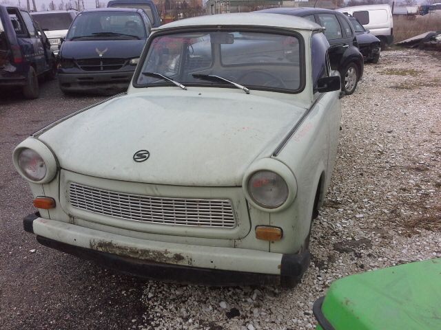 bontott TRABANT P 601 Jobb Fényszóró