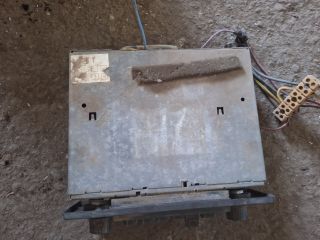 bontott TRABANT P 601 Rádió / CD