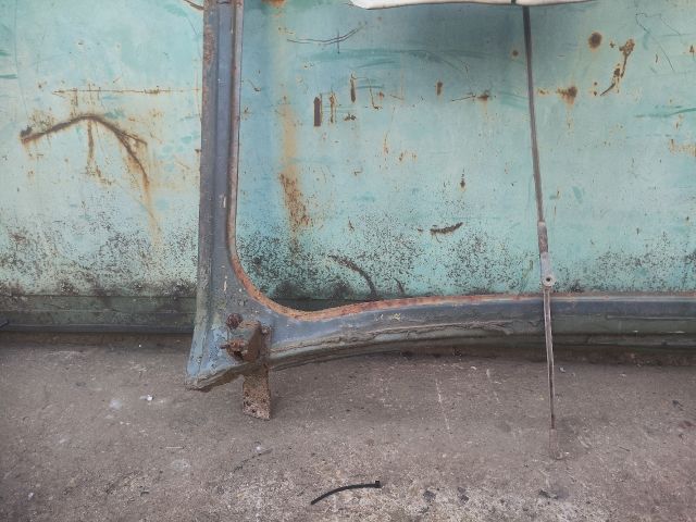 bontott UAZ UAS Első Szélvédő