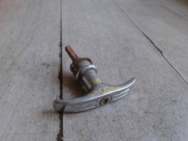 bontott UAZ UAS Jobb hátsó Külső Kilincs