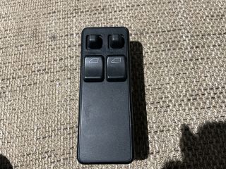 bontott VOLVO 440 Ablakemelő Kapcsoló Négyes / Kettes