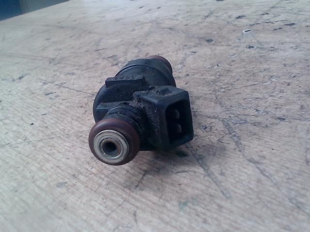 bontott VOLVO 460 Porlasztó (1 db)